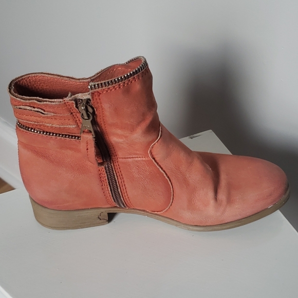 Mjus Ankle Booties - Picture 2 of 5